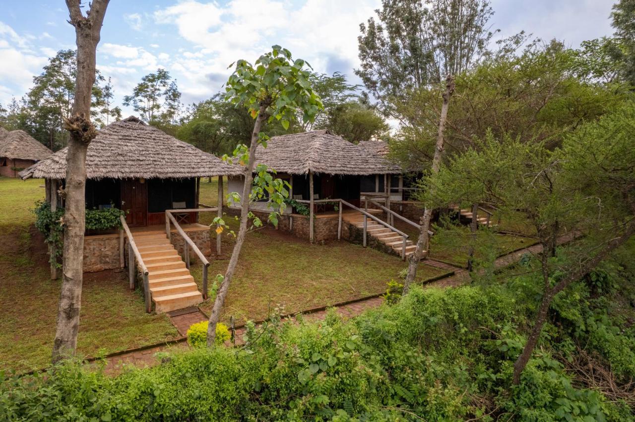 Karatu Tented Lodge Екстериор снимка